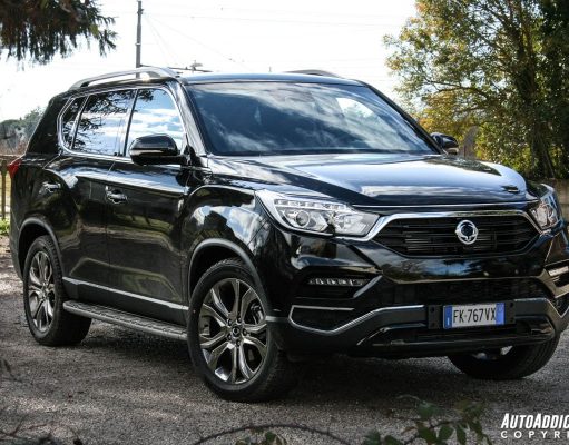 SsangYong Rexton: la prova della SUV nostalgica